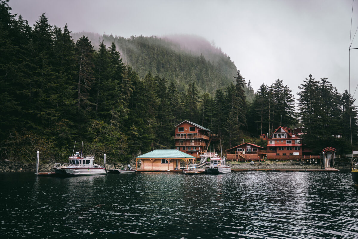 Elfin Cove Resort