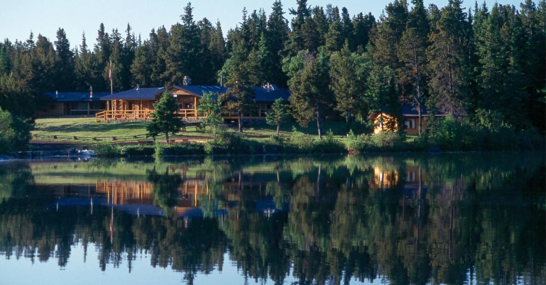 Chaunigan Lake Lodge photo 2