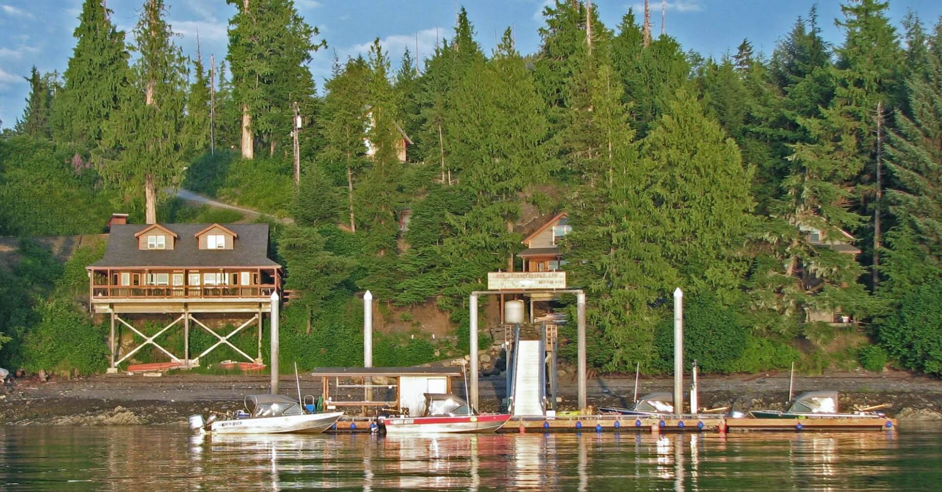 Chinook Shores Lodge