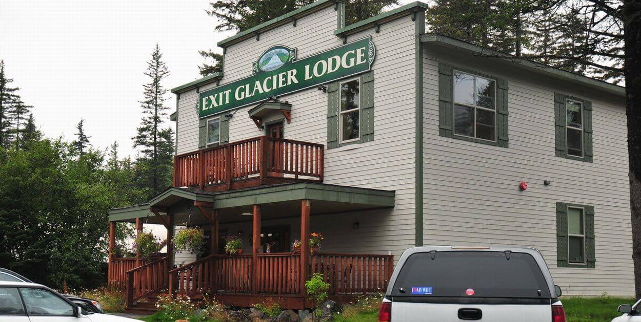Exit Glacier Lodge photo 7