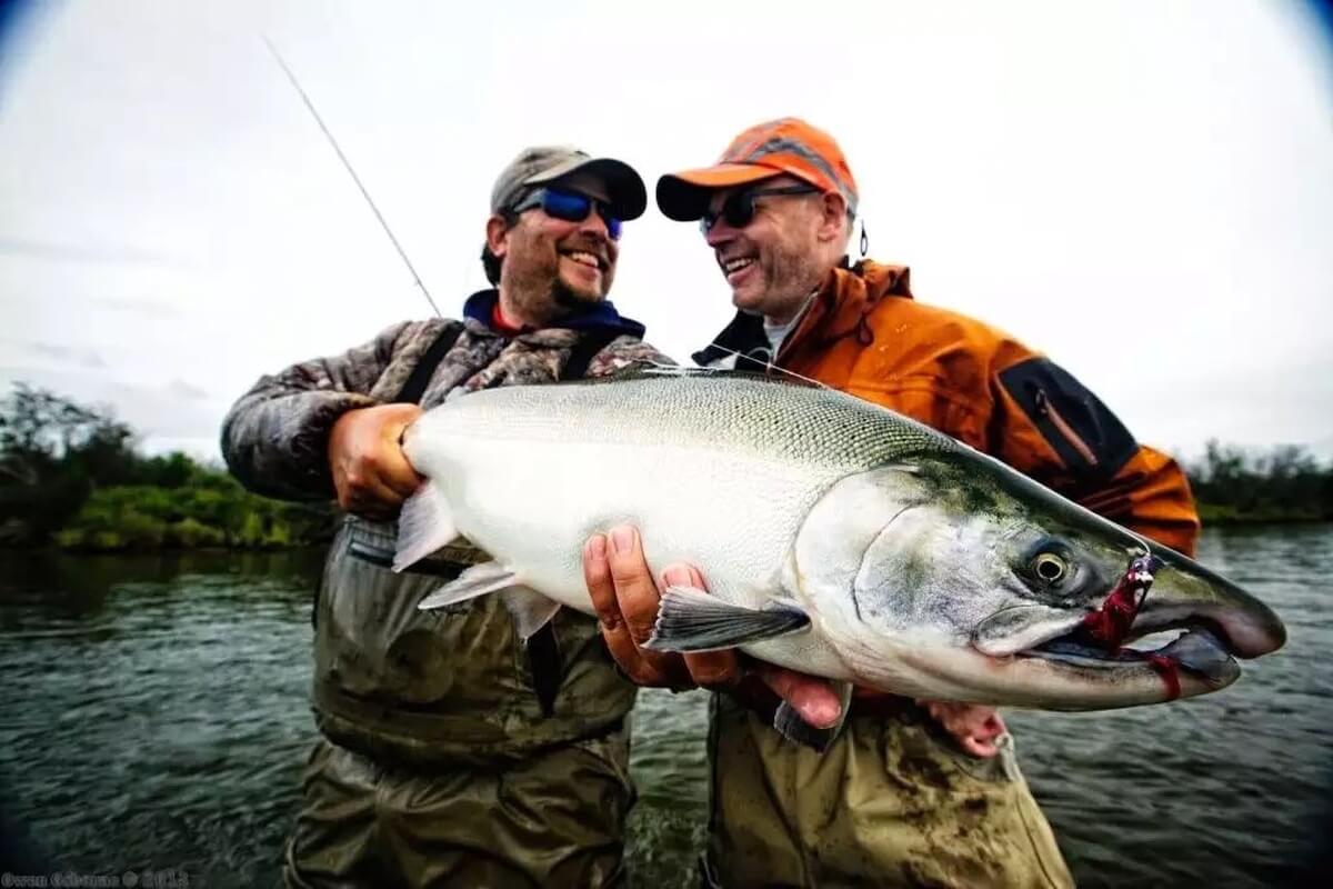 Salmon fishing Alaska fishing lodge