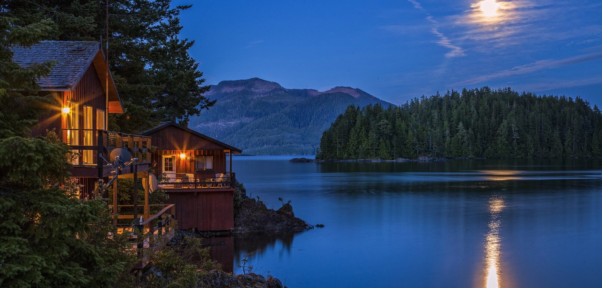 Nootka Island Lodge