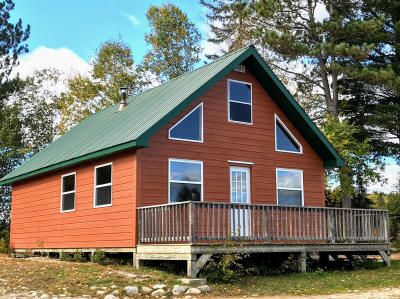 Lake Ogascanan Lodge & Outposts
