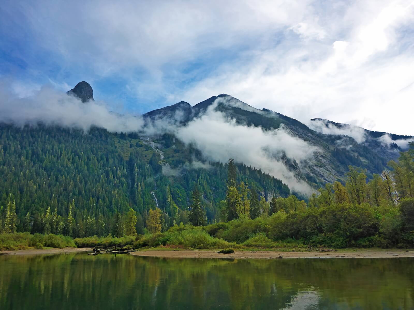 Deep Creek Lodge photo 10