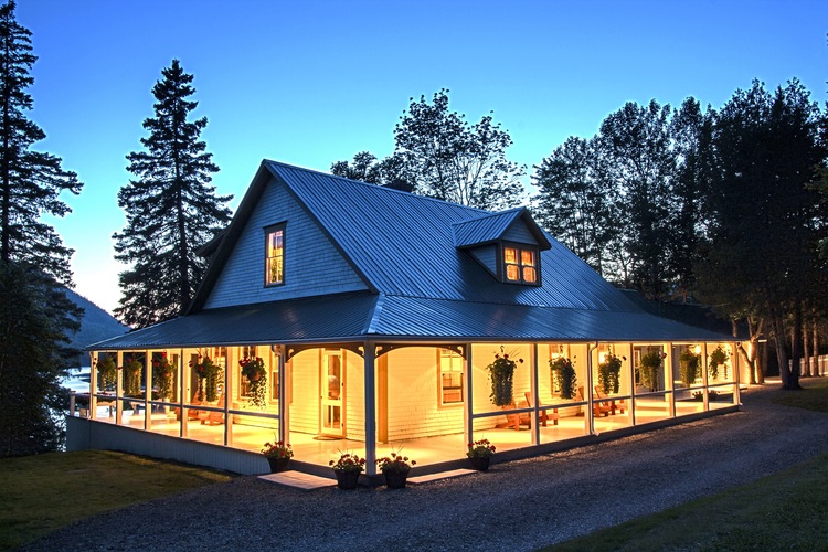 The Salmon Lodge