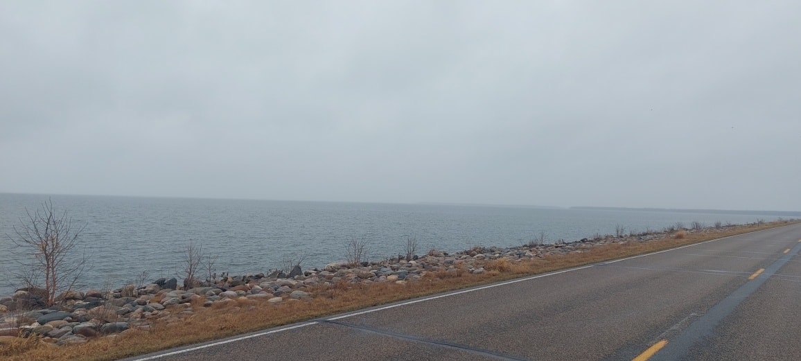 Devils Lake Sportsman’s Lodge photo 7